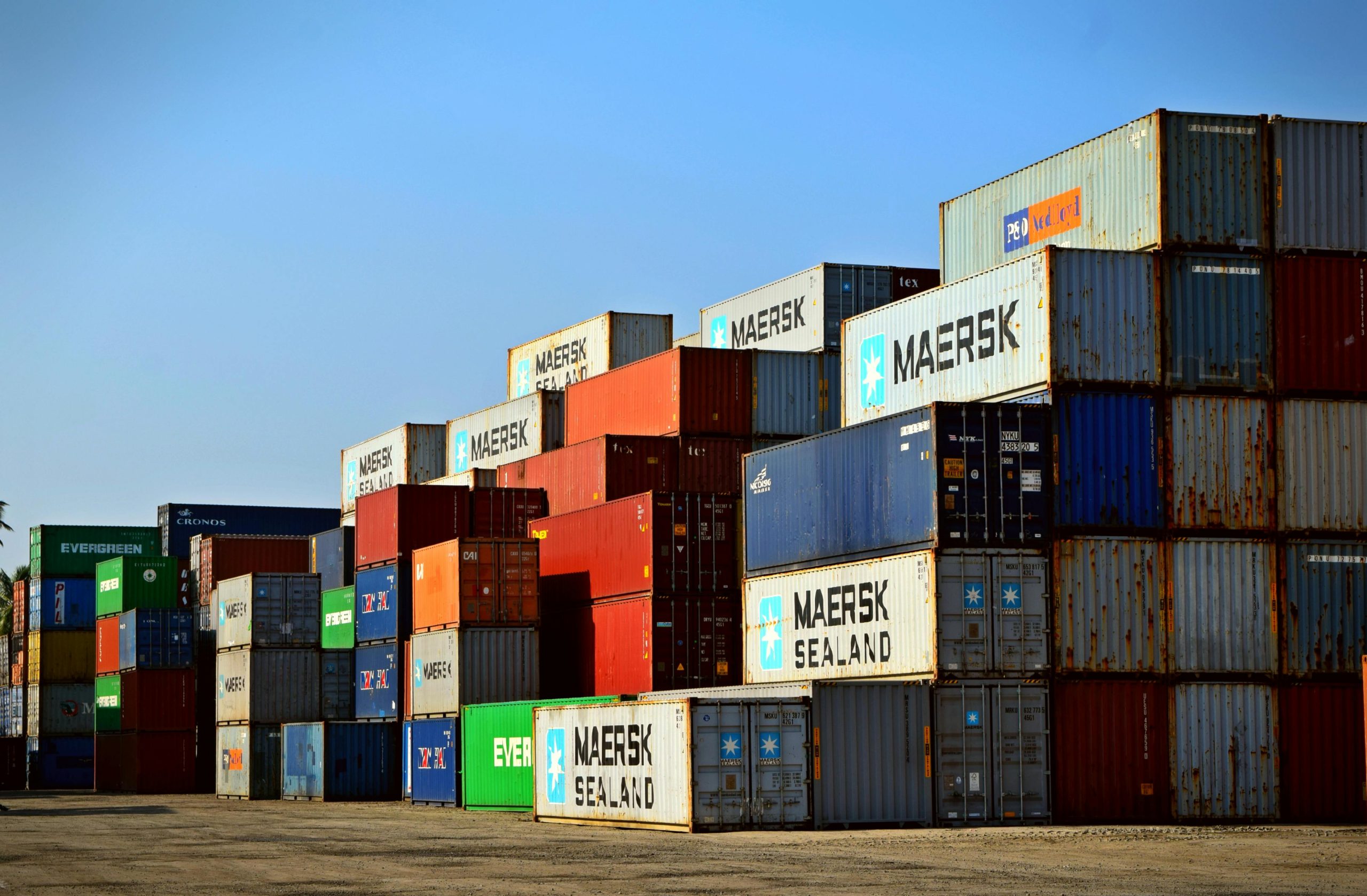 Cargo ship loading at port – MISAWA Swift sea freight service